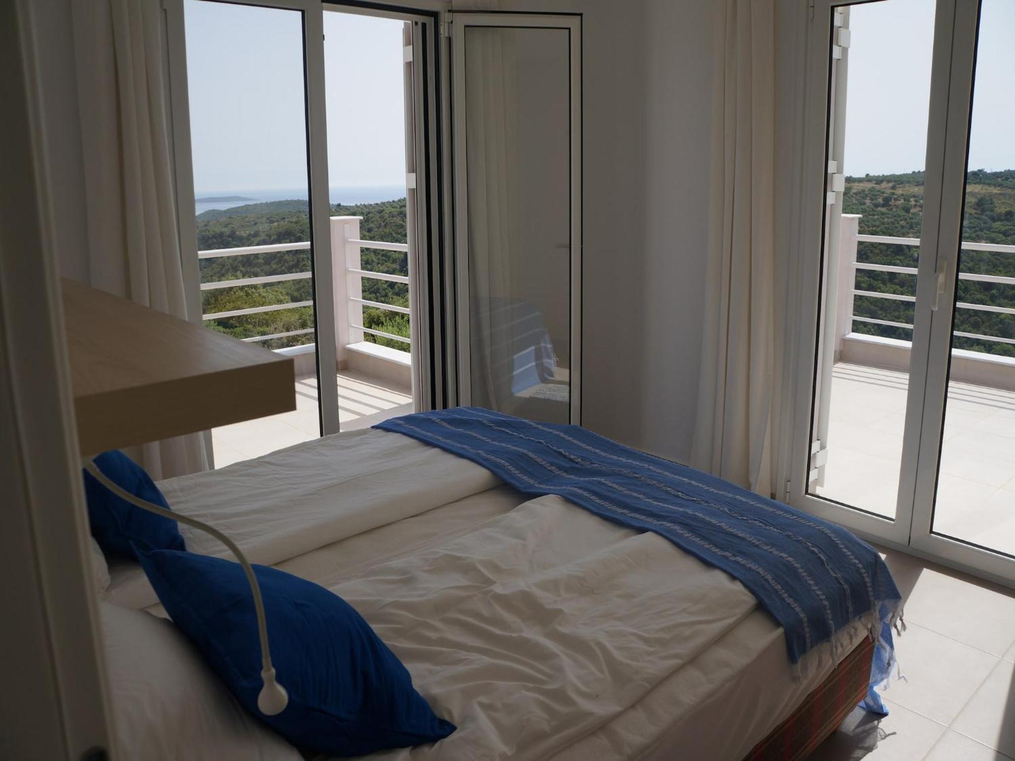 Luxurious Villa In Peloponnese With Swimming Pool Kamária Buitenkant foto